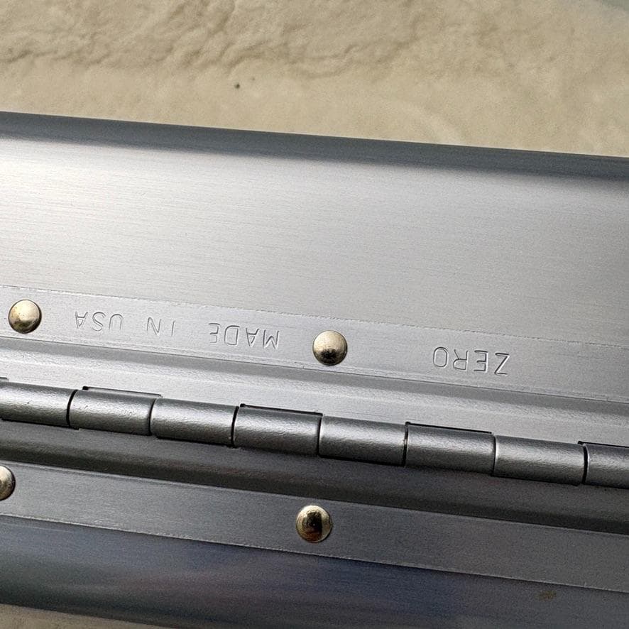 美品✨ゼロハリバートン アタッシュケース USA製 シルバー