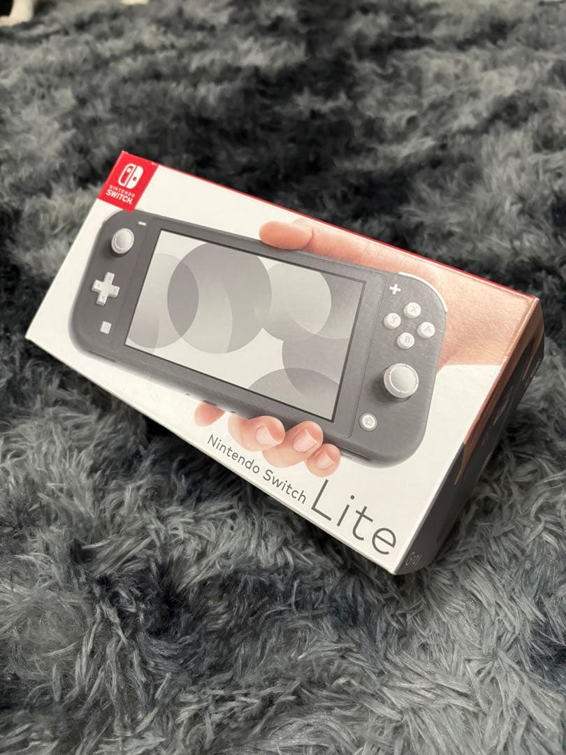 美品　任天堂スイッチライト グレー箱　充電器64GBメモリーカード　Switch