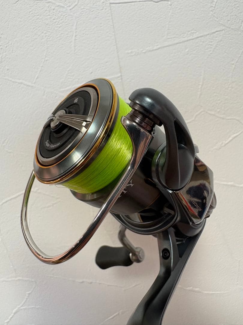 DAIWA AIRITY SF2000SS-H スピニングリール