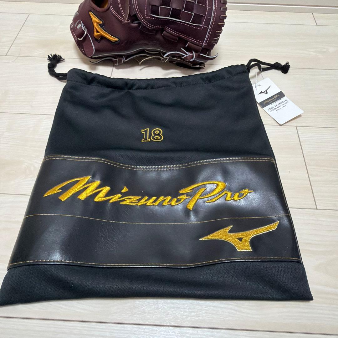 ふ*み様 ミズノプロ 軟式オーダーグラブ　投手用　石川モデル