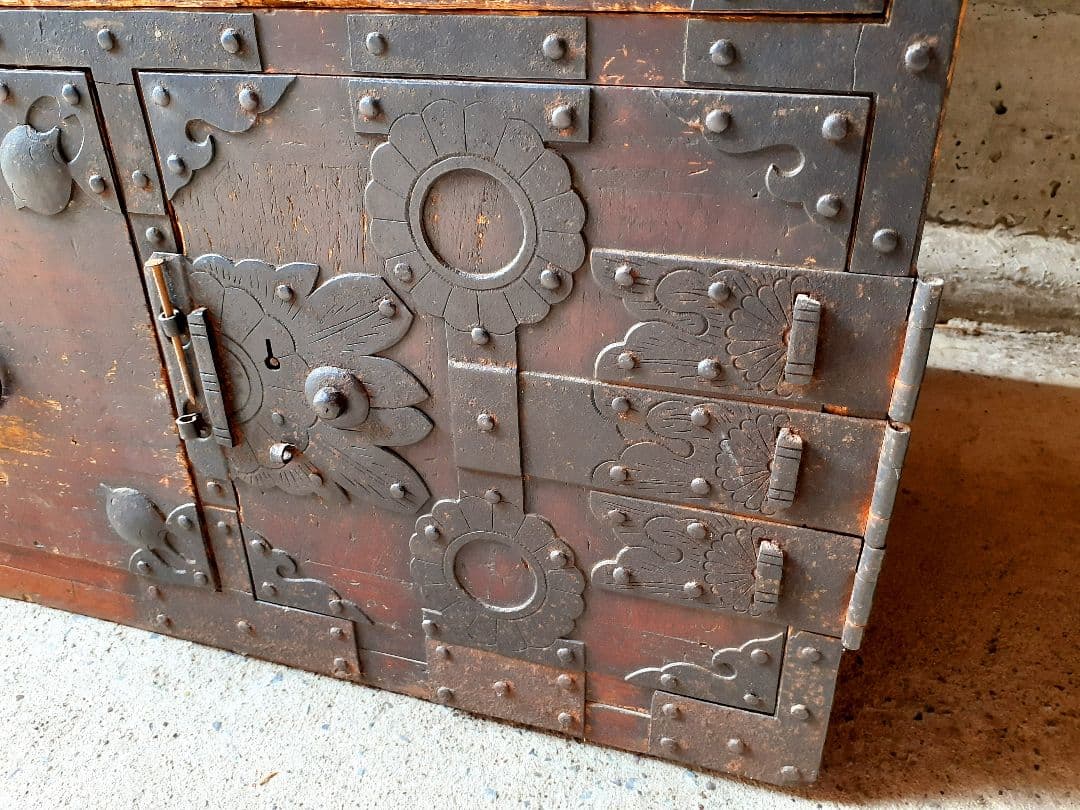 時代箪笥　重ね箪笥　和たんす　アンティーク　レトロ　古民家