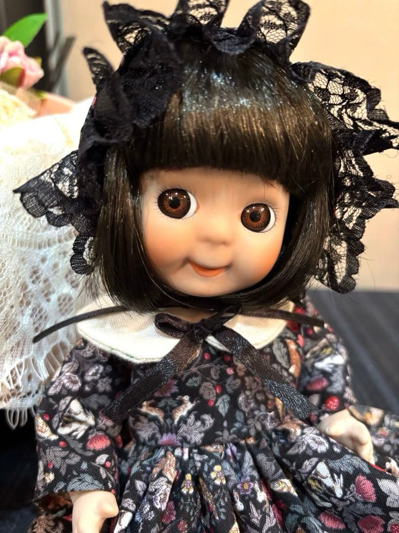 ヴィンテージ　ビスクドール　グーグリー ①