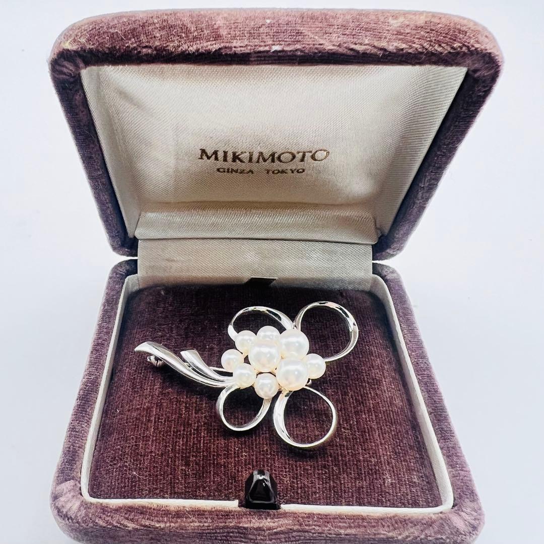 美品　ミキモト　あこやパール　真珠　9粒　シルバー　フラワー　ブローチ