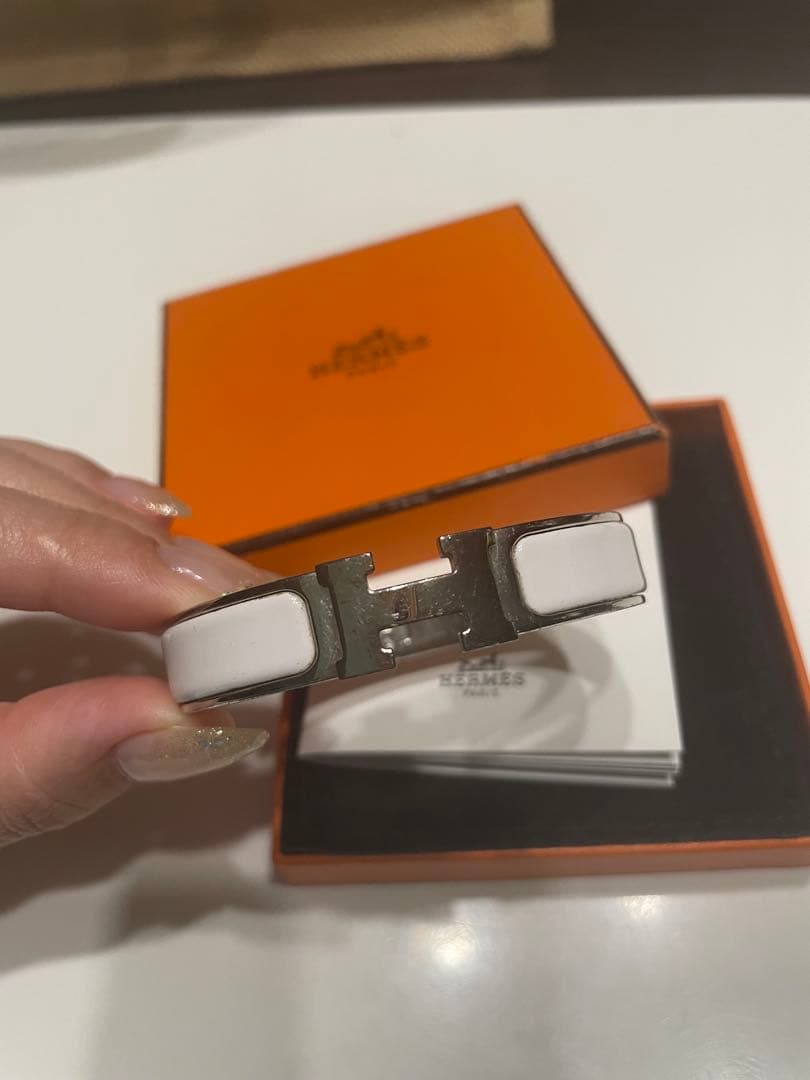 HERMES ホワイトバングル