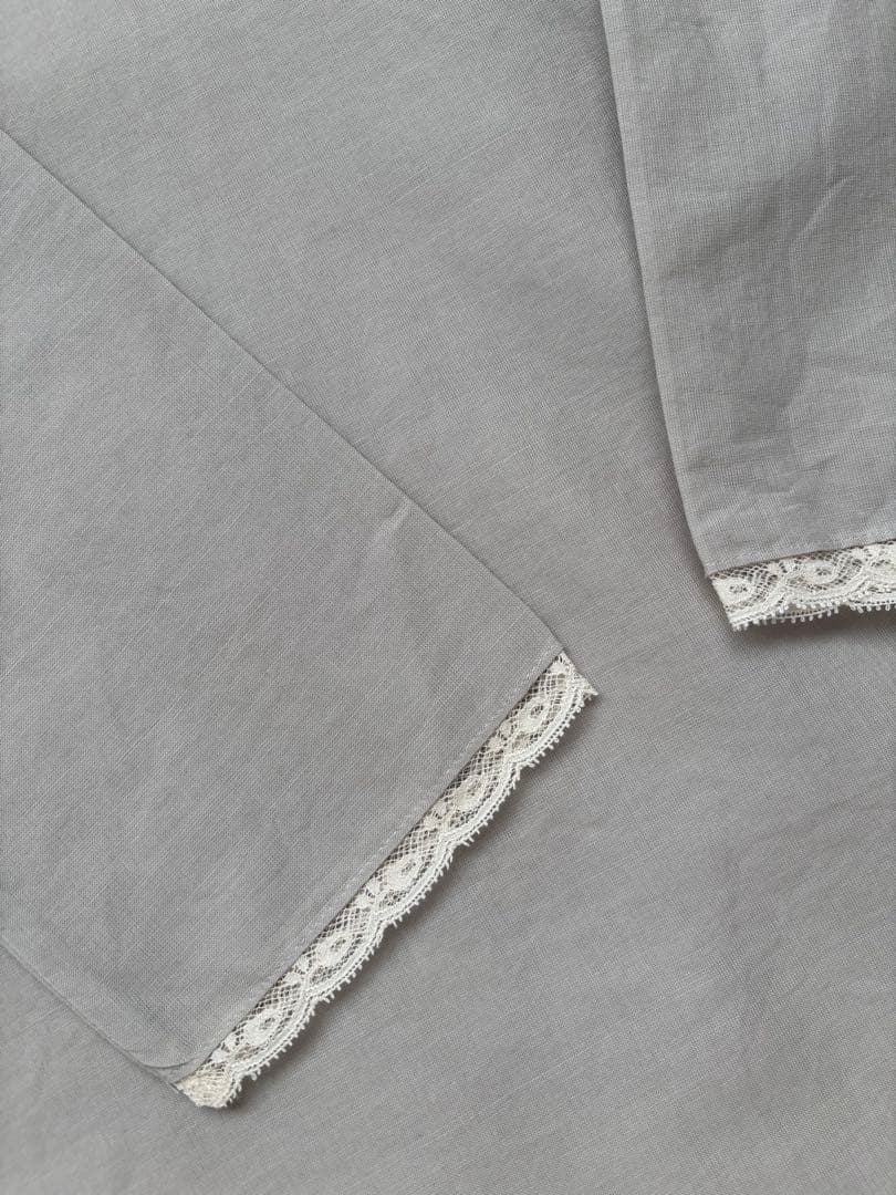 完売 TOWAVASE Leavers blouse (gray)