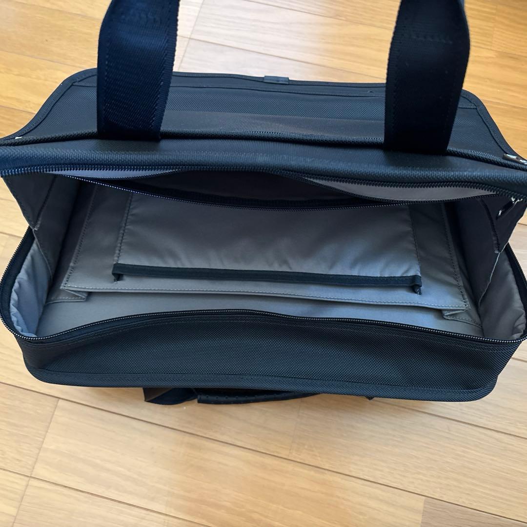 【未使用】VICTORINOX ビクトリノックス　　　ビジネスバッグ　ブラック