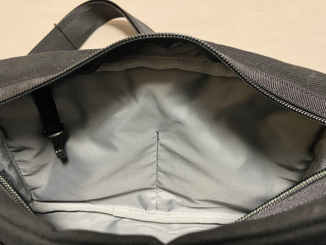 吉田カバン　ポーター スイッチ ショルダーバッグ(S) ブラック