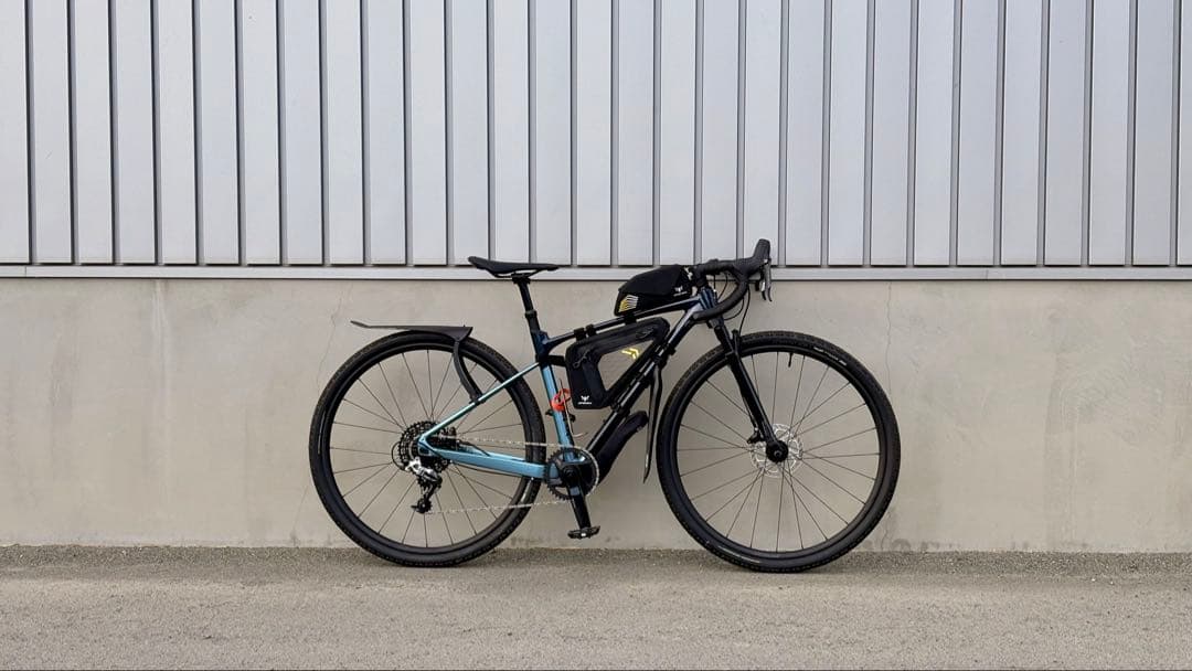 GIANT REVOLT X 1 （XS）2023 サス付き グラベルバイク