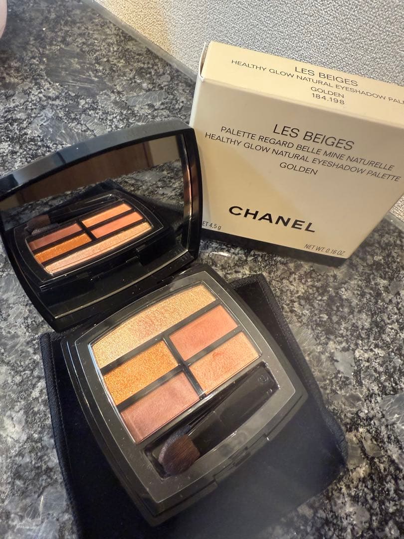 CHANEL LES BEIGES アイシャドウパレット ゴールド