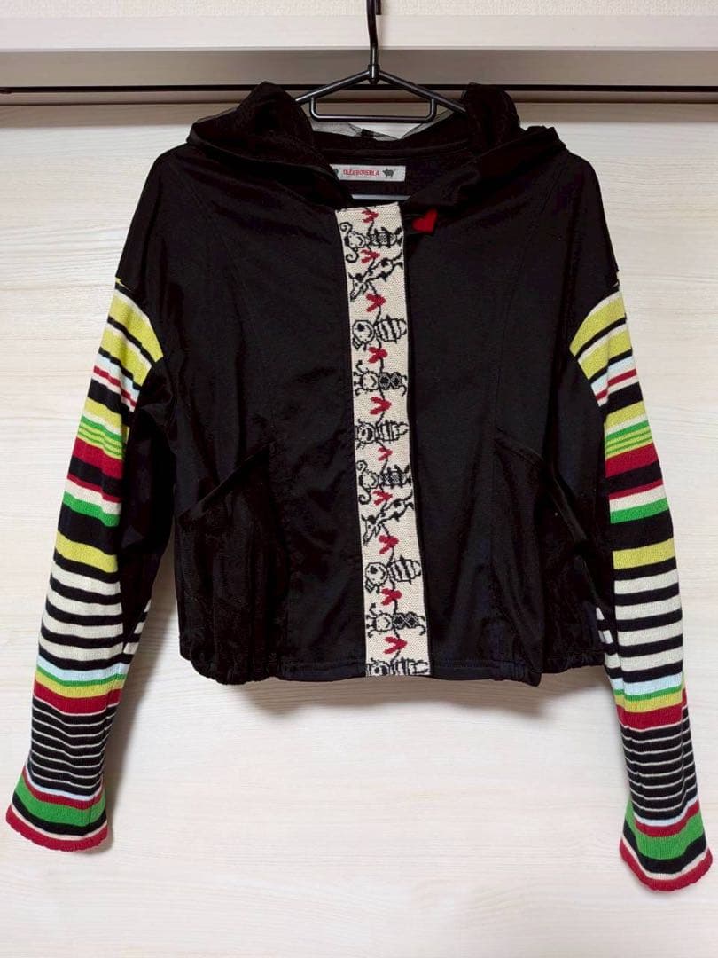 アルベロ2612◆カラフルストライプ袖フード付きパーカー