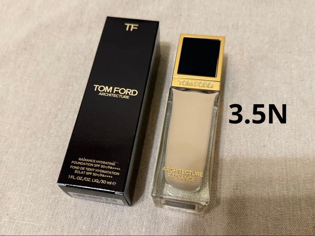 トムフォード　アーキテクチャーラディアンスハイドレーティングファンデーション