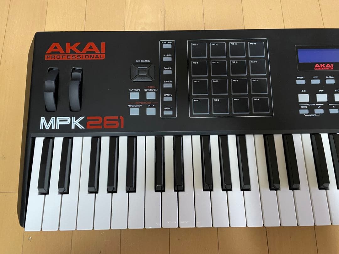 AKAI MPK2 61鍵盤