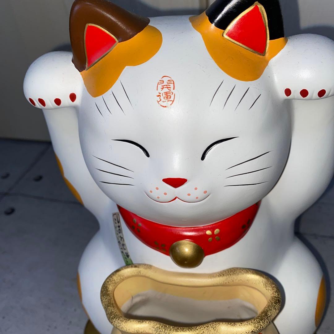 招き猫ニャンゴロウ