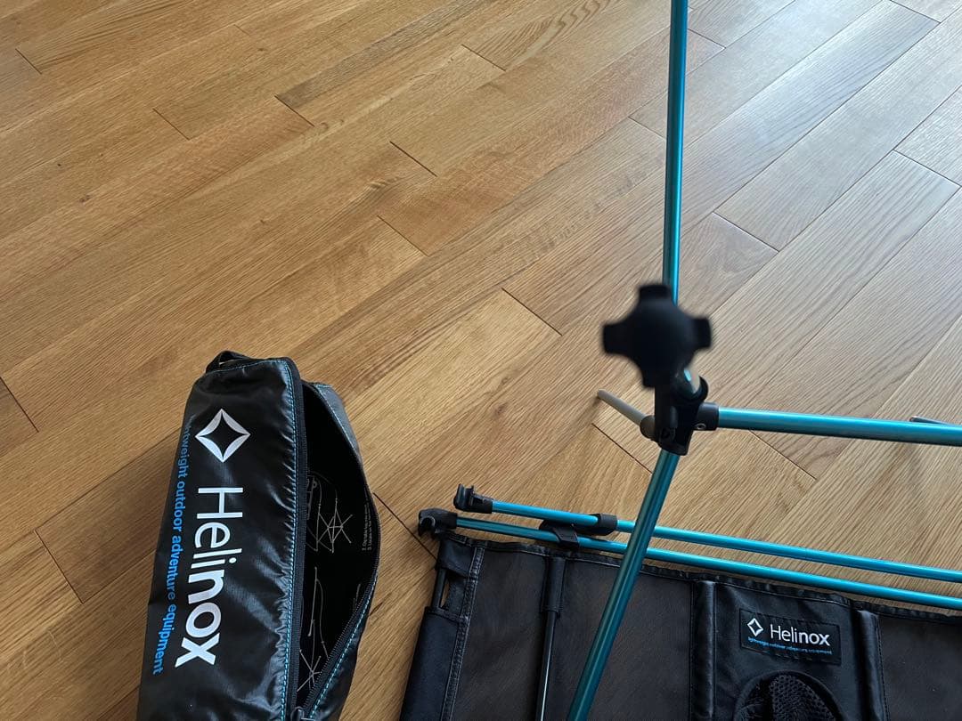 Helinox アウトドアテーブル 軽量