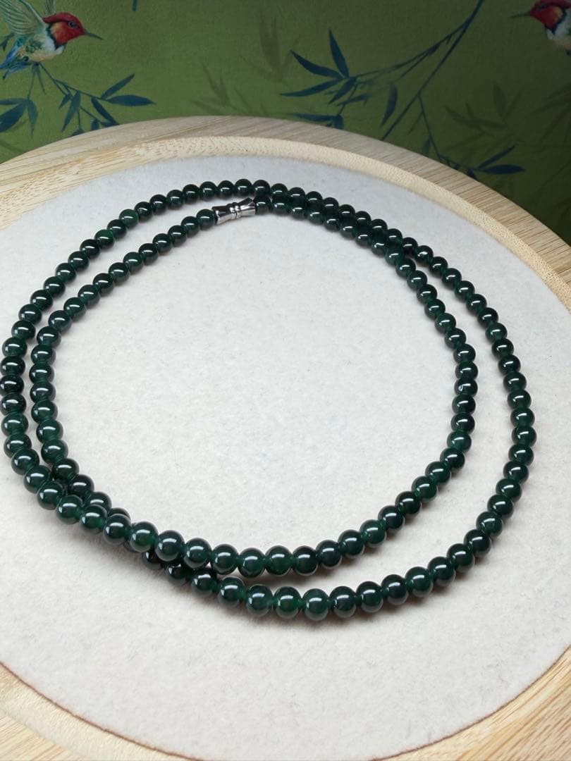 新入荷❣️天然本翡翠　瑞々しい氷藍緑色翡翠ネックレス 鑑定書付き