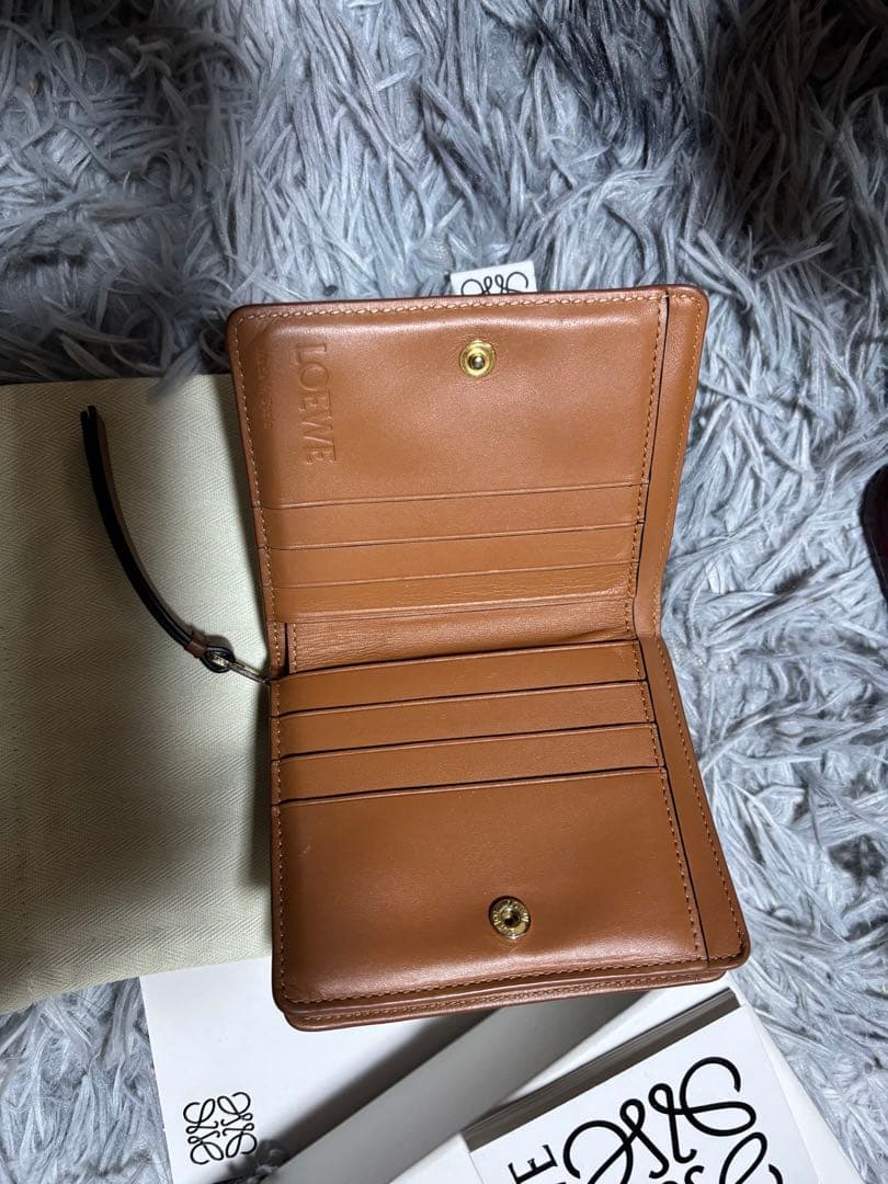 LOEWE 財布 2つ折り