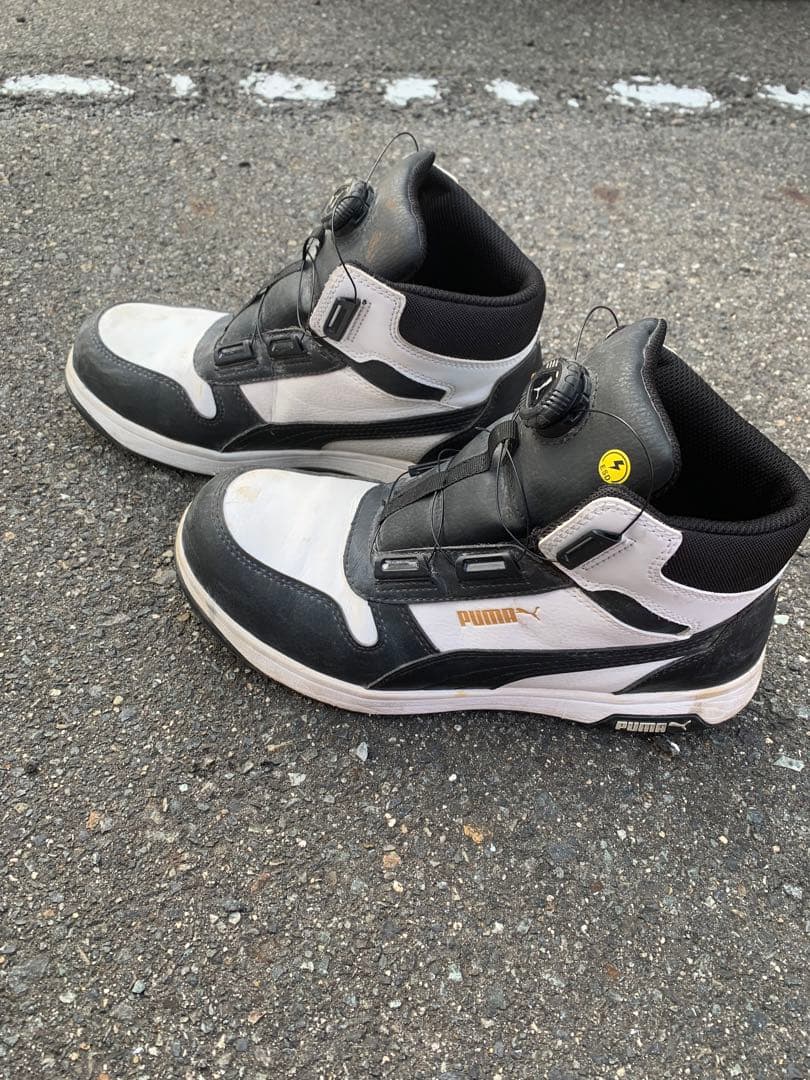 FRONTCOURT BLACK DISC MID プーマ安全靴