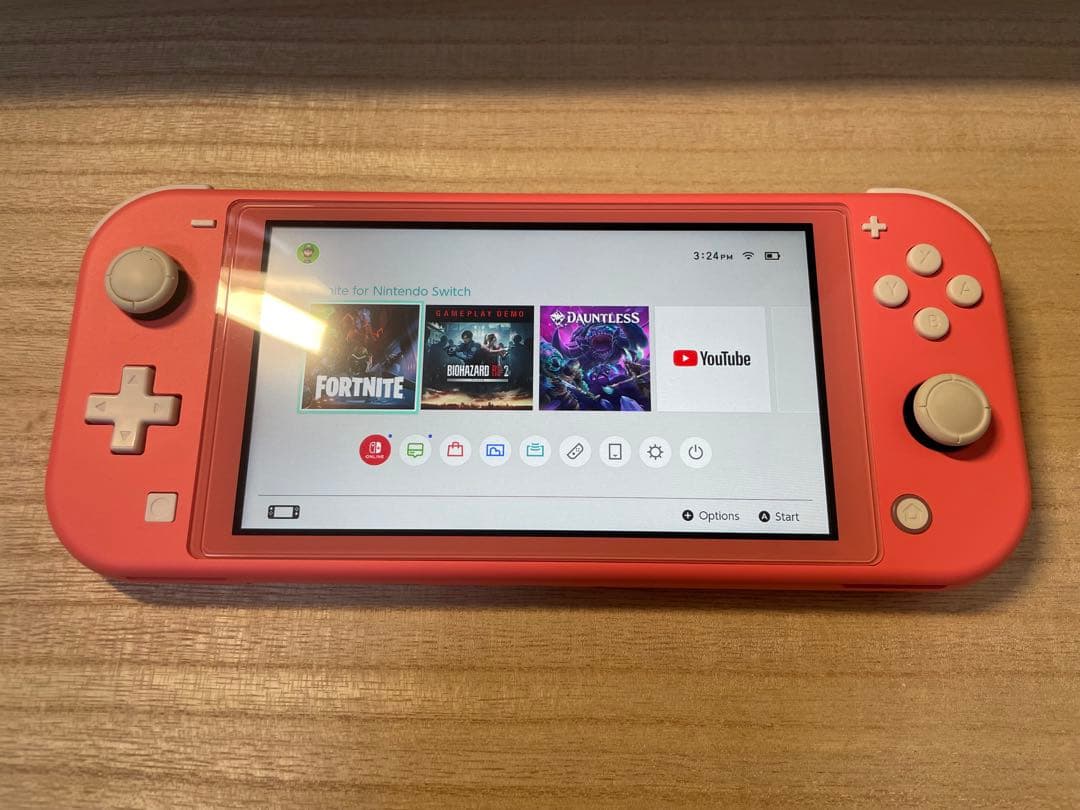 Nintendo Switch Lite ピンク 本体 充電器とケース付き！！！