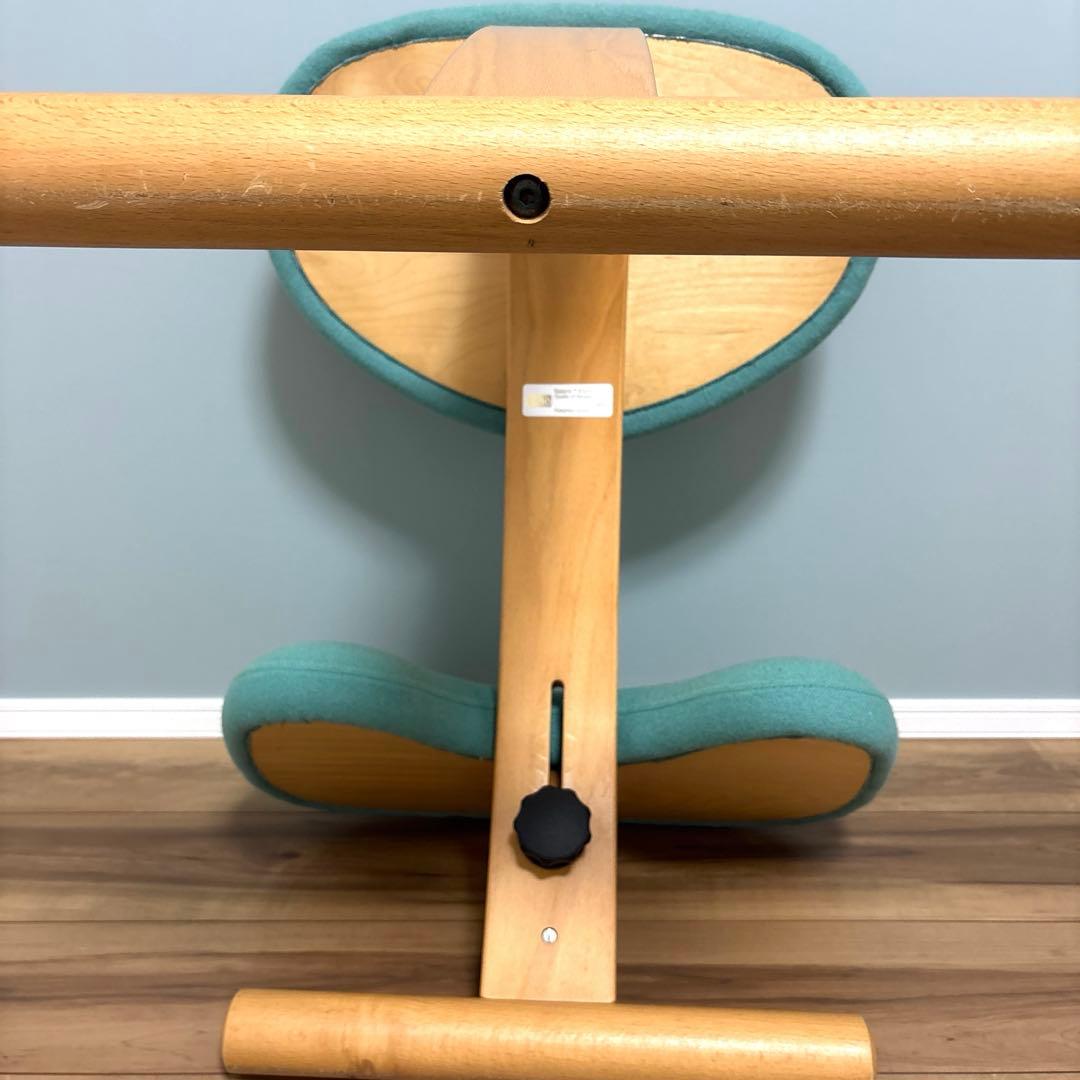 リボ バランスイージー ミントグリーン バランスチェア 姿勢矯正 椅子