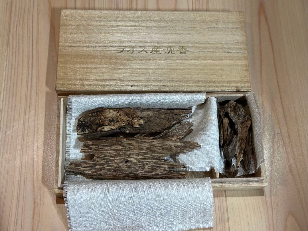 お香　沈香　ラオス産　38g