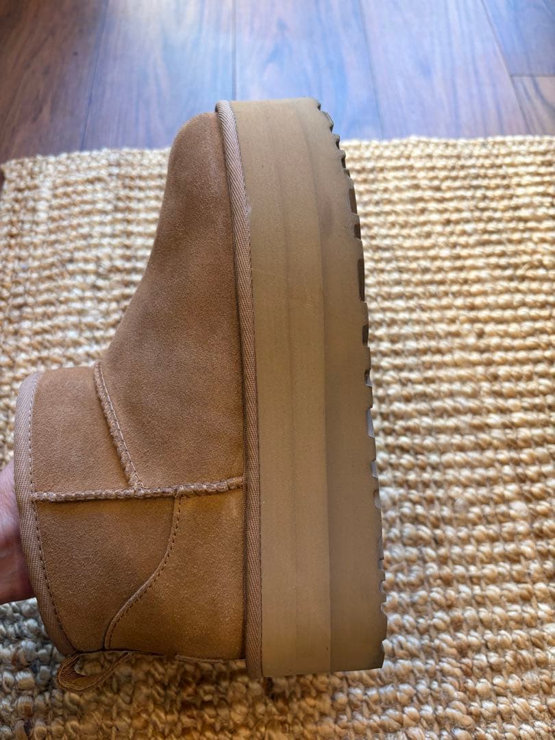 UGG 厚底 ウルトラミニ プラットフォーム ブーツ スエード Chestnut