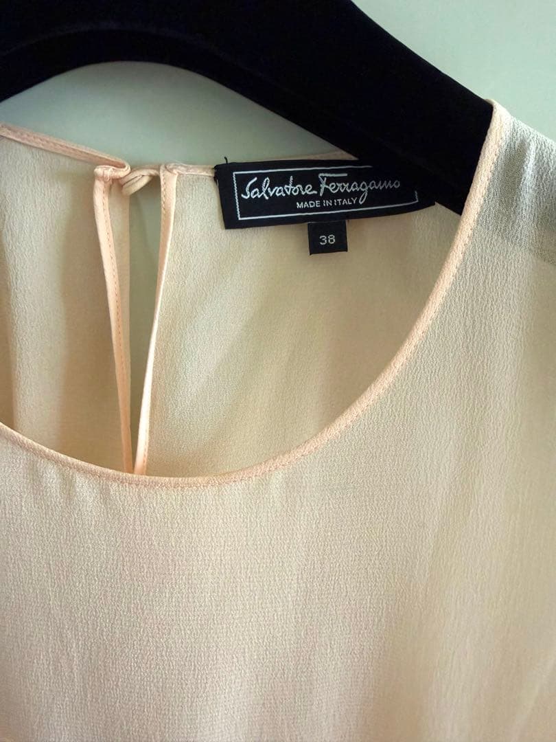 専用　Salvatore Ferragamo シルクドレス　M ピンク