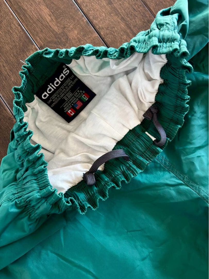 アディダス/入手困難 90s 国旗刺繍タグ ナイロン セットアップ 緑×白 L