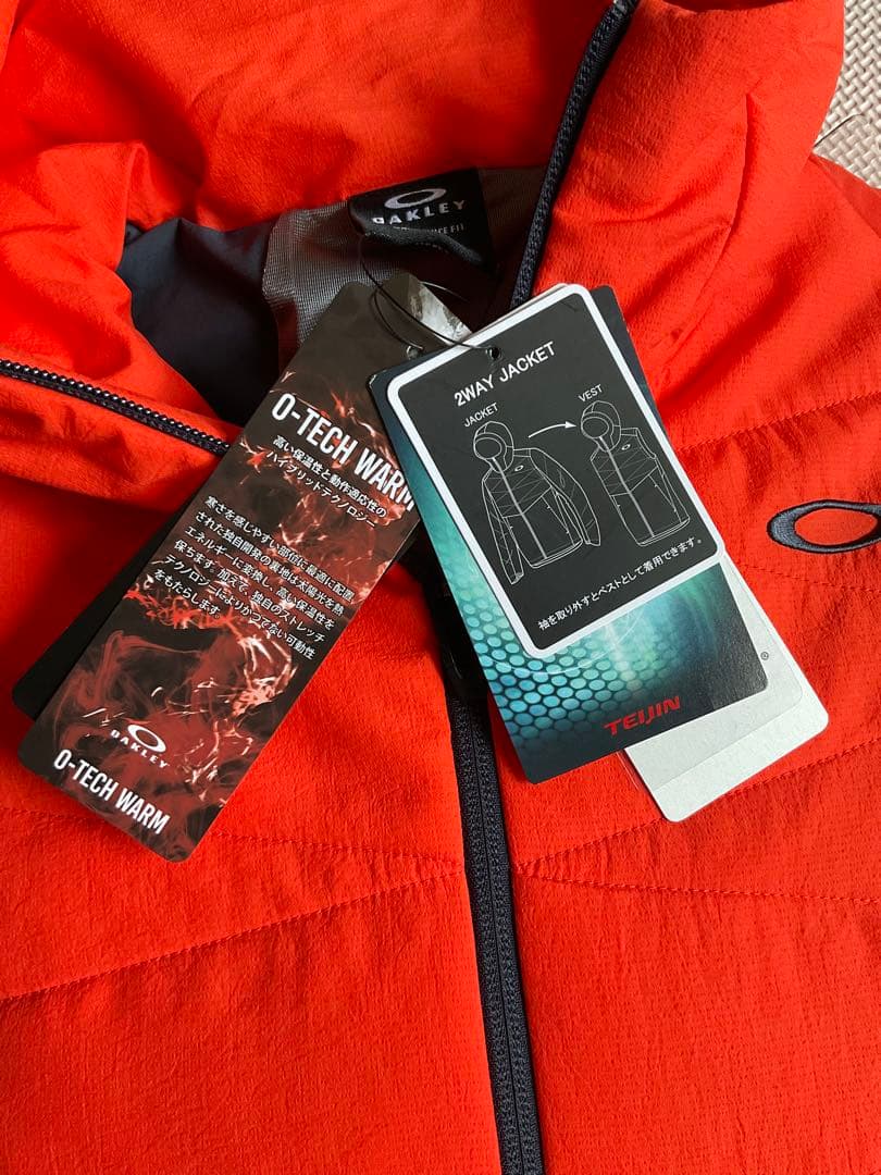 オークリー ゴルフ　中綿ジャケット UNEVEN PUFF JACKET 5.0