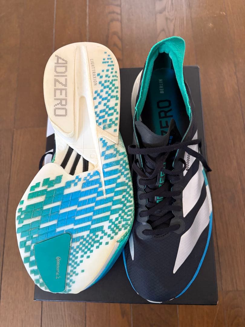 エビフライのしっぽ ADIZERO アディオスプロ4