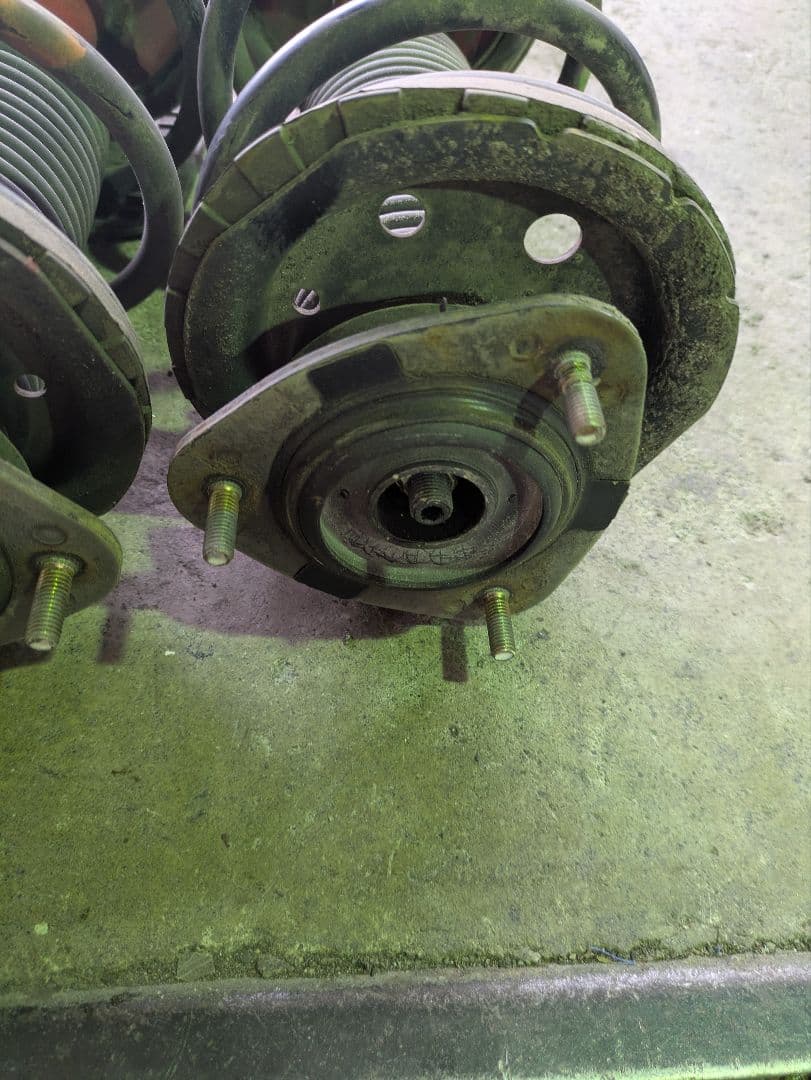 スバル　GC8/GF8 純正サスペンション