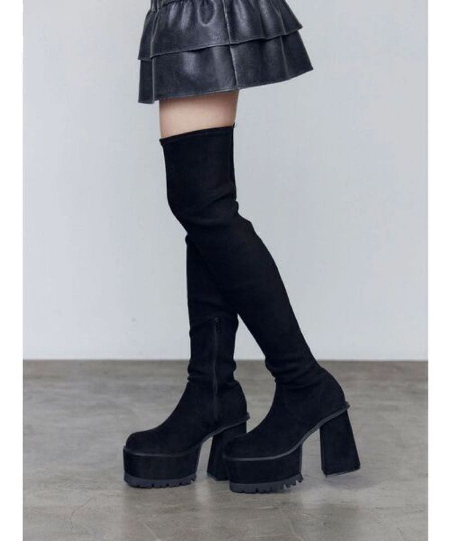 EMODAロングブーツ