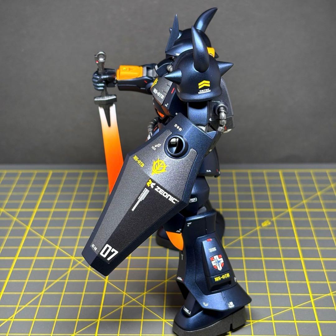 HG 1/144 グフ リバイブ 塗装 完成品 （機動戦士ガンダム）　ガンプラ