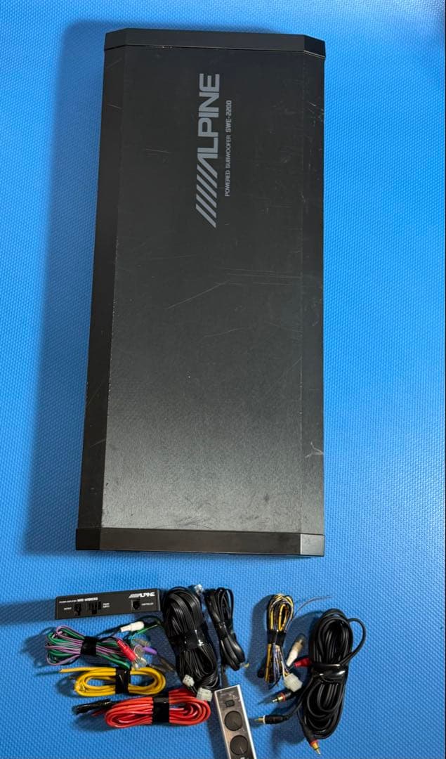 ALPINE SWE-2200 パワードサブウーハー