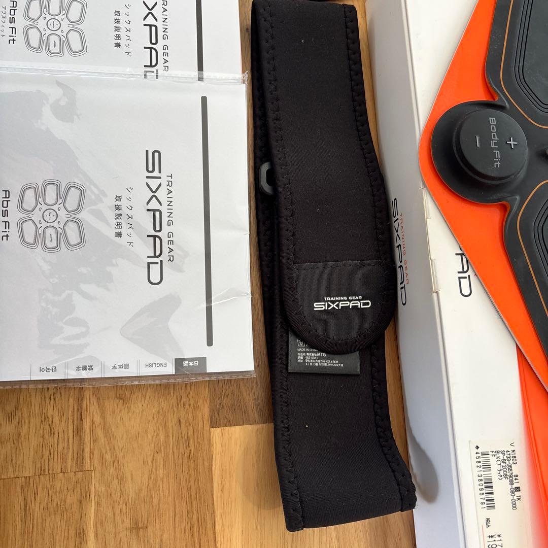 SIXPAD BODY EVOLUTION EMSトレーニング