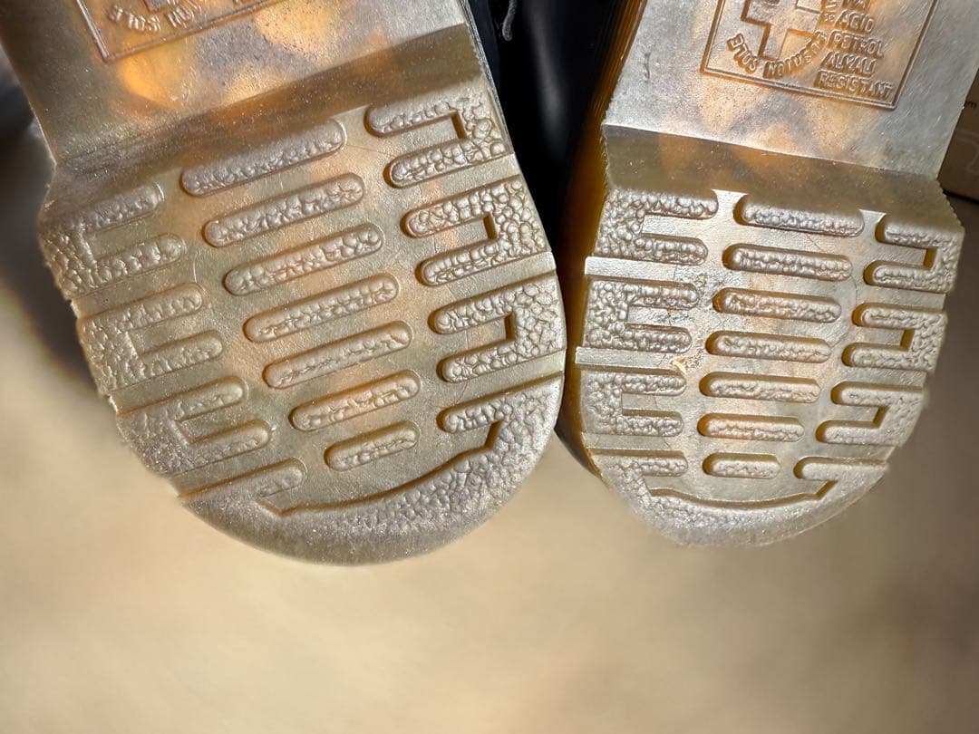 靴 Dr.Martens ADRIAN UK4