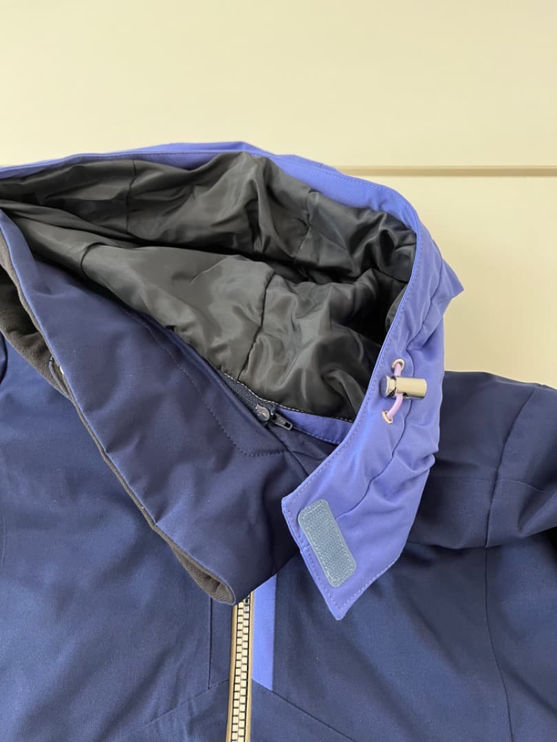 【新品】 phenix　スキーウェア　スノボウェア　レディース　Sサイズ　552