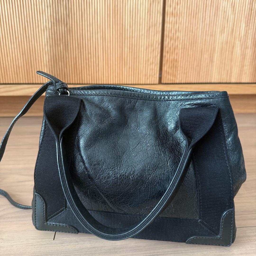 BALENCIAGA バレンシアガ ネイビーカバスXS 袋付き