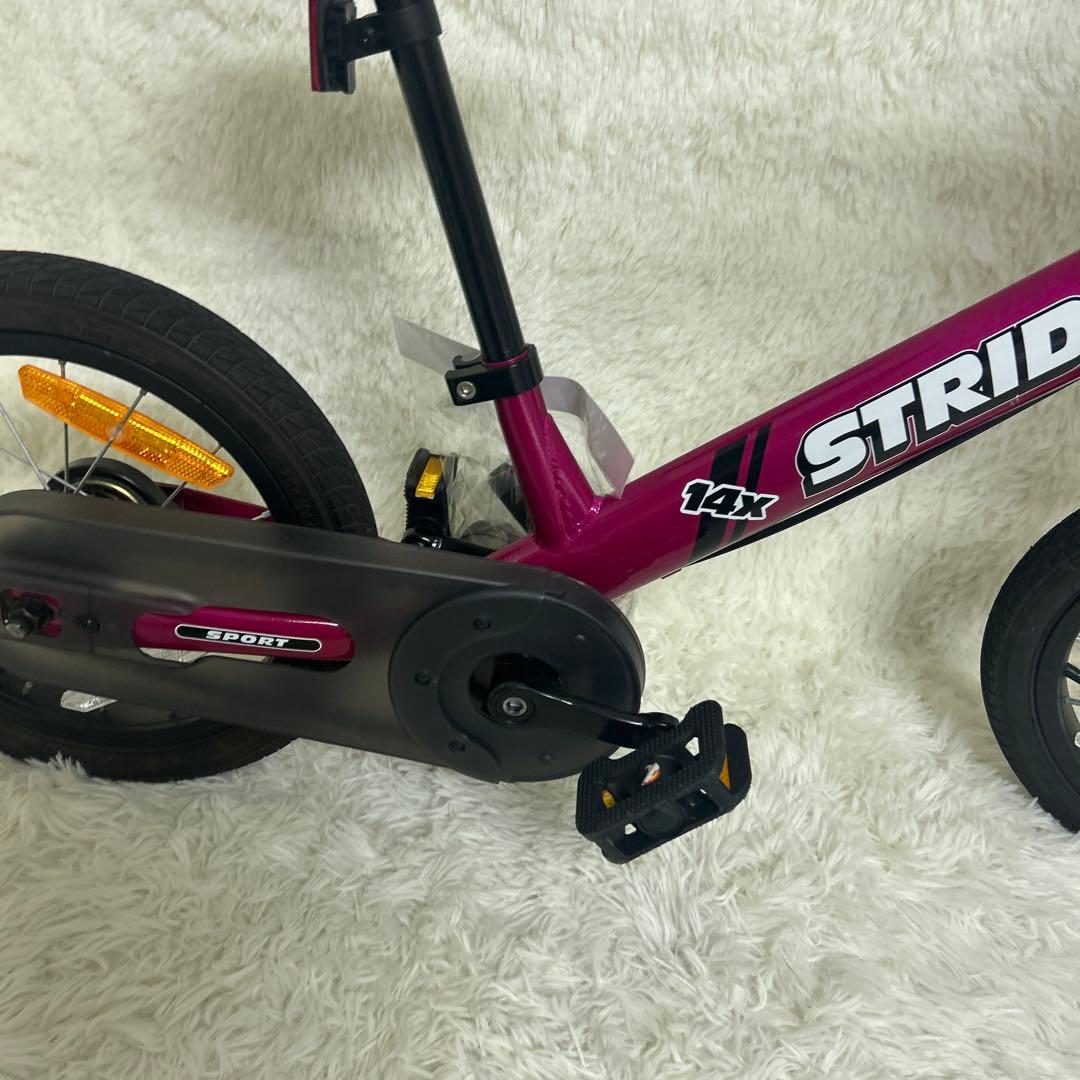 極美品 ストライダー STRIDER 14X フューシャピンク バランスバイク