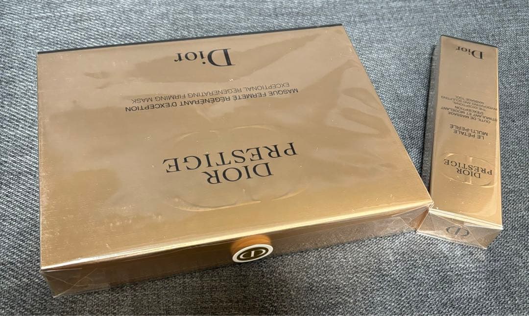 デイオール プレステージ マスク フェルムテ ル ペタル マルチ パール