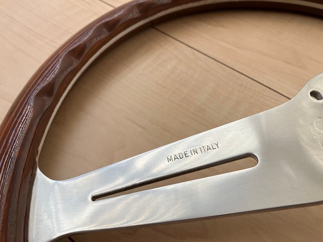 NARDIナルディ クラシック　ウッドステアリング　365mm