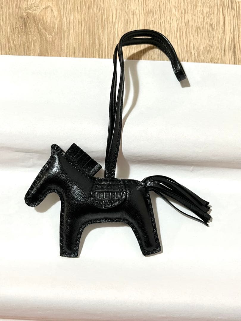 エルメス ロデオPM タッチ ソーブラック