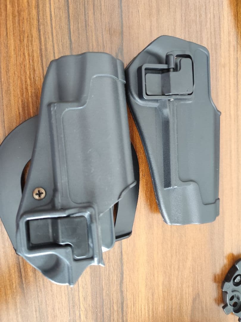 東京マルイM1911A1風予備マガジン付き（訳あり）左右ホルスター