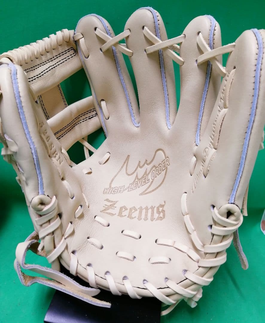 213.限定品Zeems軟式グラブ