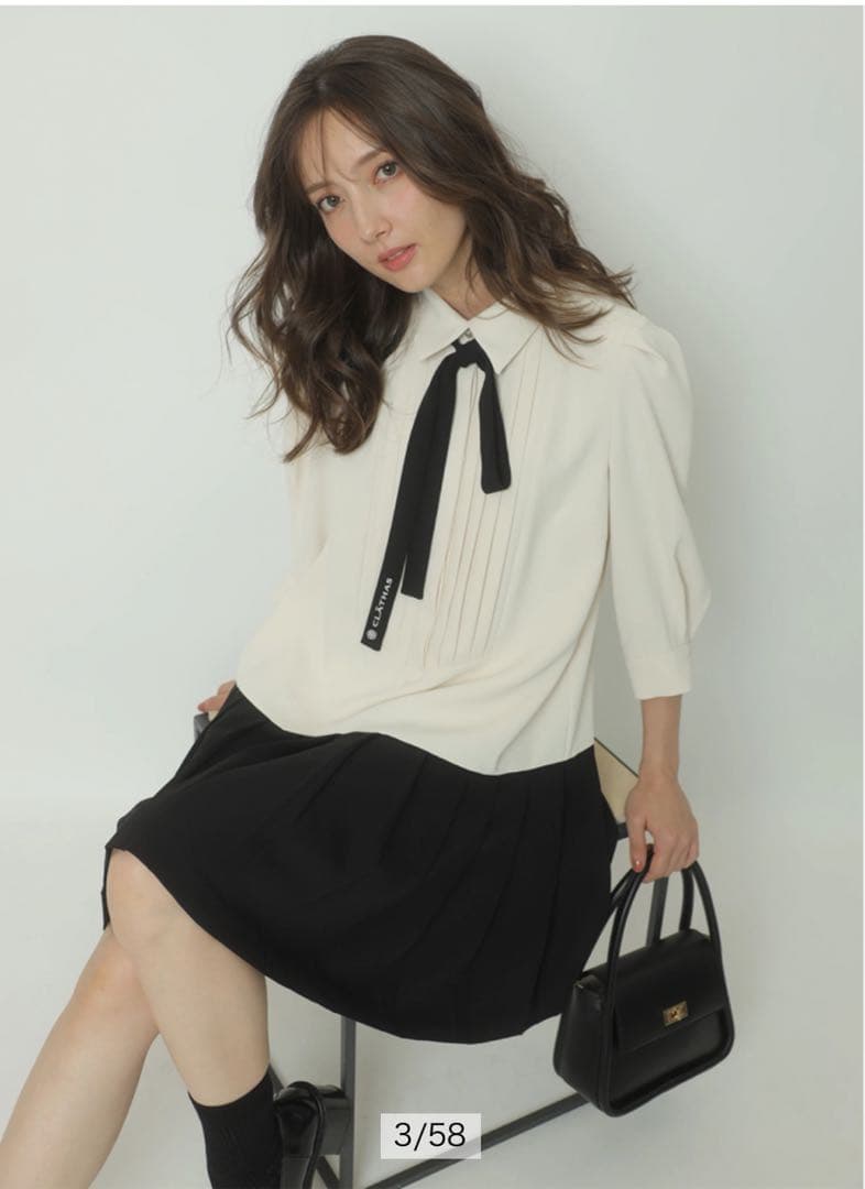 未使用 アプワイザーリッシェ クレイサス コラボ ボウタイプリーツワンピース