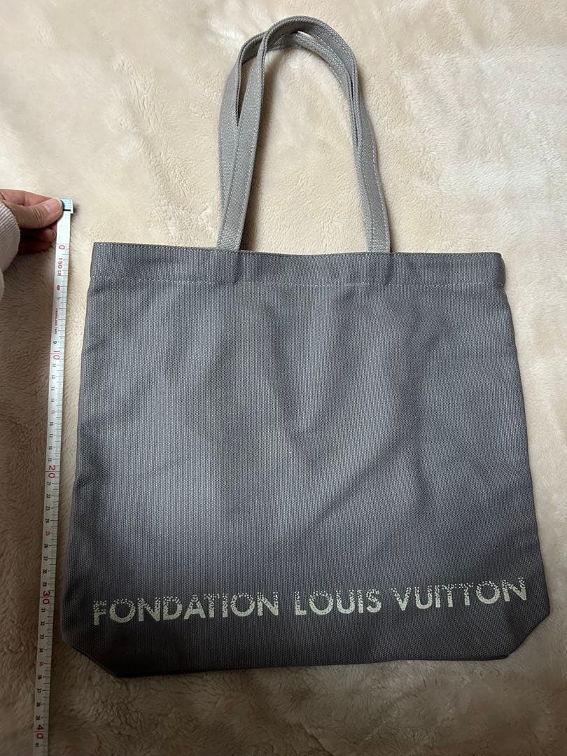 ⭐︎新品⭐︎ FONDATION LOUIS VUITTON グレー トートバッグ