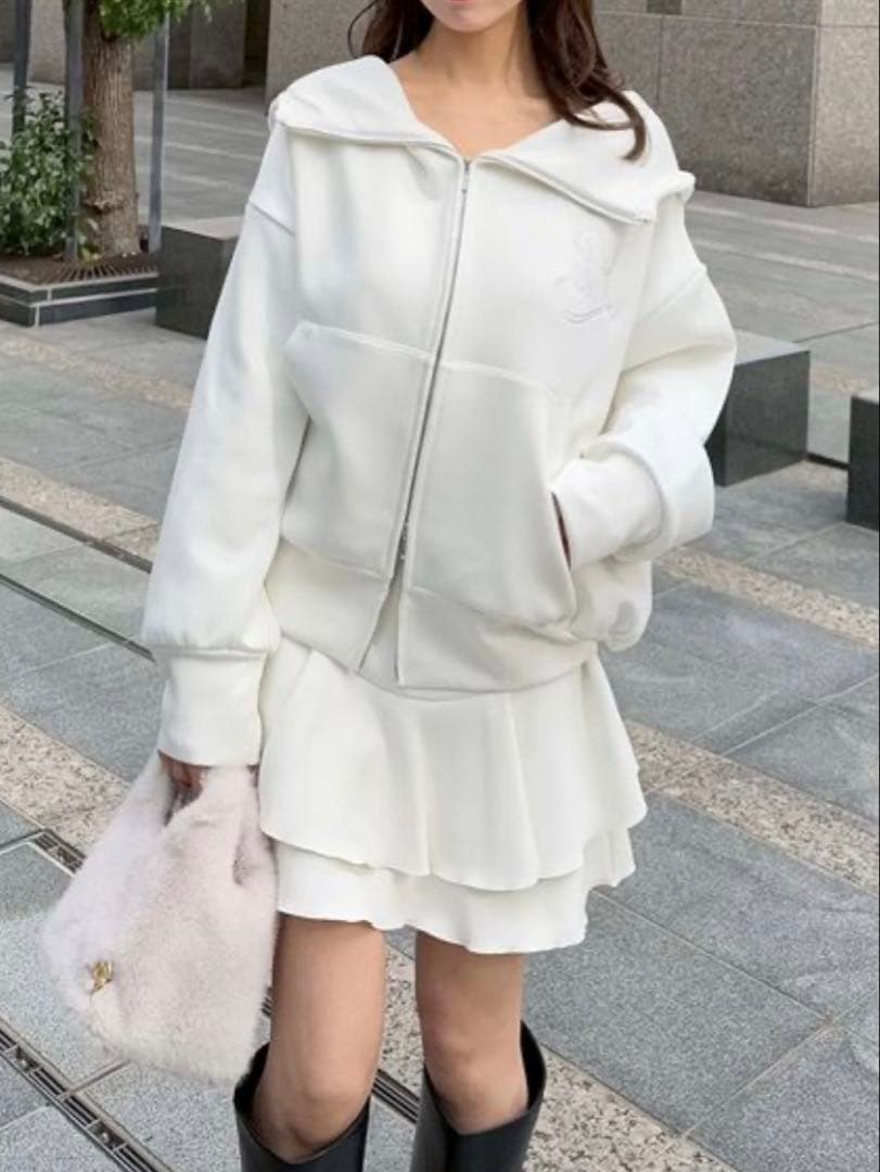 SNIDEL エンブレムボンディングパーカー