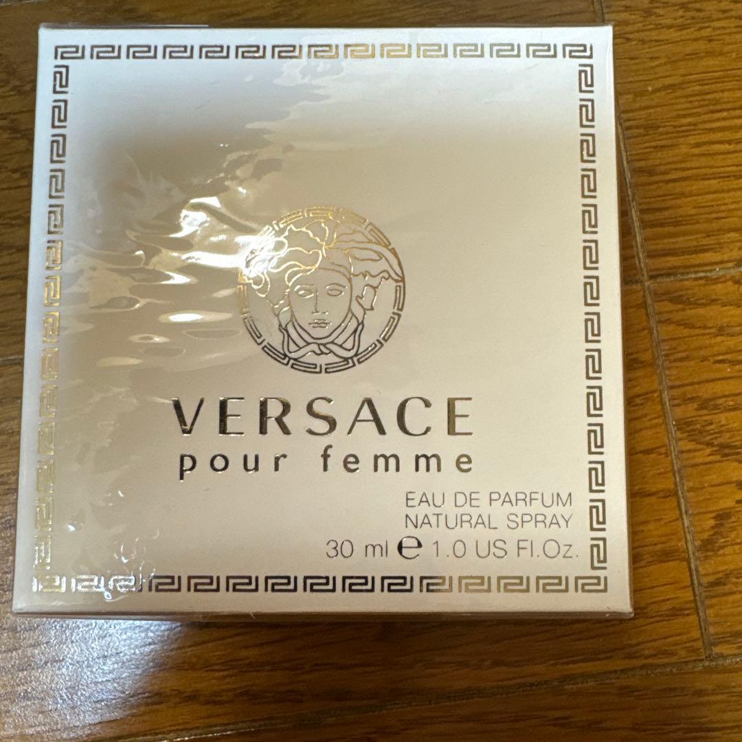 香水(女性用) VERSACE pour femme Eau de Parfum 30ml