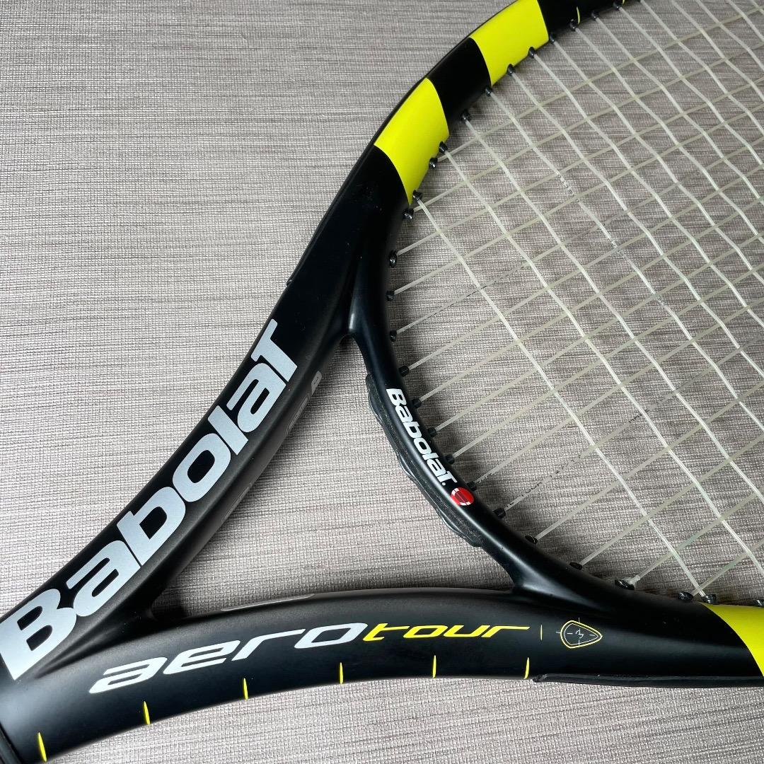 Babolat バボラ aero tour アエロツアー 97 310 薄ラケ