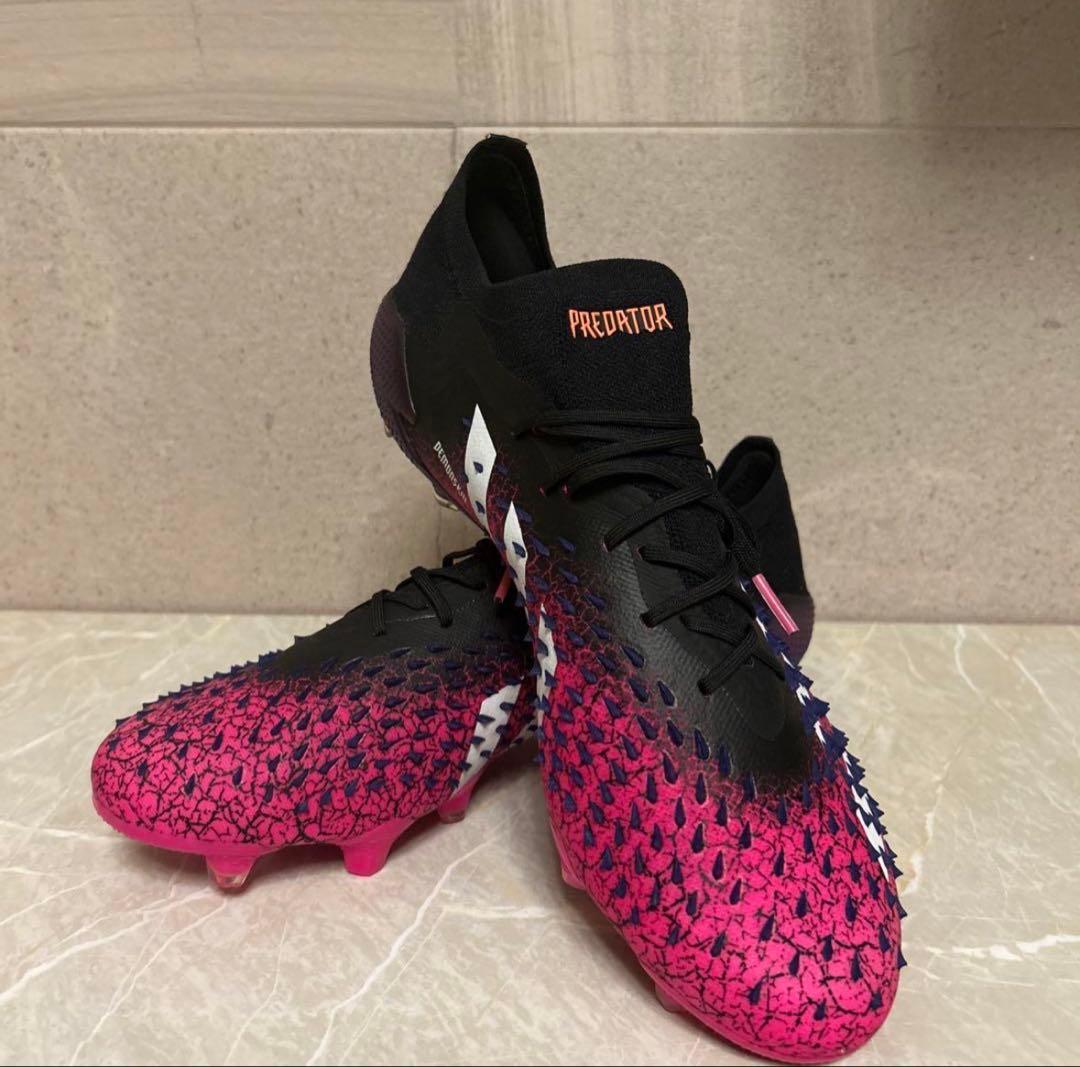 槙野智章選手！直筆サイン入りスパイク プレデターフリーク1