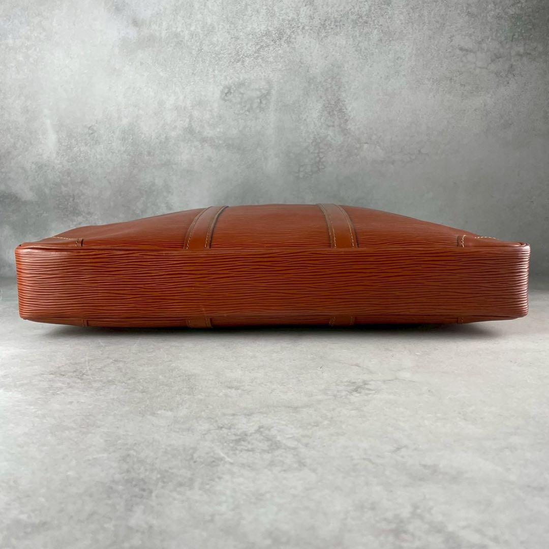 良品✨ルイヴィトン ポルトドキュマン ヴォワヤージュ ビジネスバッグ ブラウン